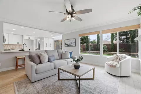 Living - 3110 Strand Rd, Rocklin, CA 95765 photo 4 of 10