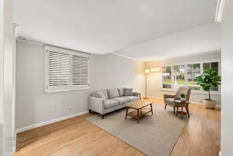 Living - 4007 Oak Villa Cir, Carmichael, CA 95608 photo 4 of 11