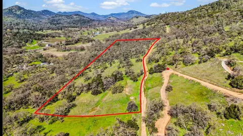 1892 Pinto Dr, Angels Camp, CA 95222