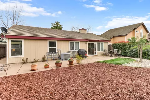 Exterior - 4714 Durham Ct, Rocklin, CA 95765 photo 6 of 9