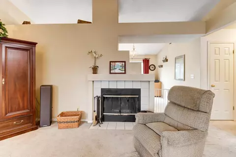 Living - 4714 Durham Ct, Rocklin, CA 95765 photo 2 of 2