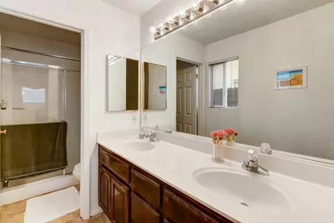 Bath - 4714 Durham Ct, Rocklin, CA 95765 photo 1 of 2