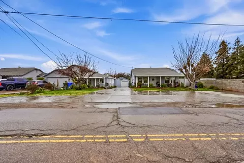 1829 River Rd, Modesto, CA 95351