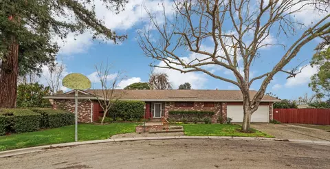 2754 Country Club Ct, Stockton, CA 95204
