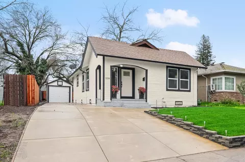 3224 12th Ave, Sacramento, CA 95817