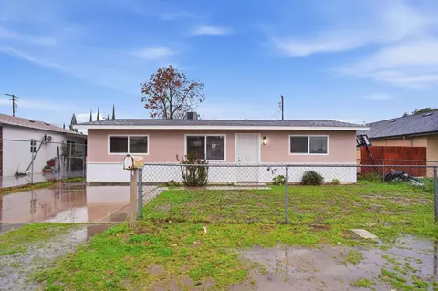 Exterior - 837 Inyo Ave, Modesto, CA 95358 photo 1 of 5