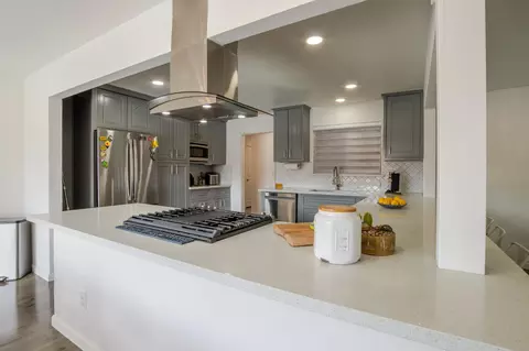 Kitchen - 181 Laguna Dr, Tracy, CA 95376 photo 4 of 6
