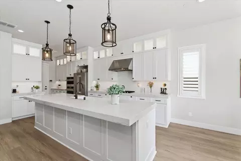 3520 Deer Park Dr, Folsom, CA 95630