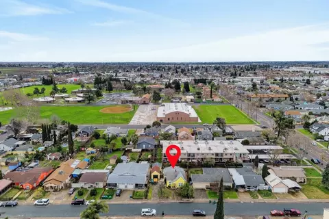 View/Area - 416 Concord St, Lodi, CA 95240 photo 3 of 5