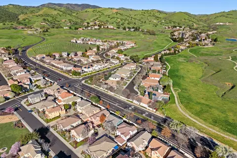 View/Area - 9333 Vintner Cir, Patterson, CA 95363 photo 2 of 4