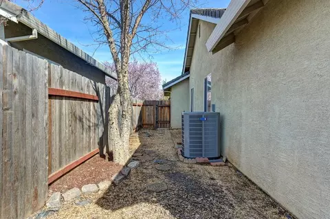 1725 Schellbach Dr, Lincoln, CA 95648 photo 21