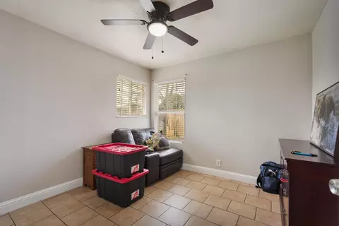 Bedroom - 1518 Plumas Ave, Modesto, CA 95358 photo 3 of 4