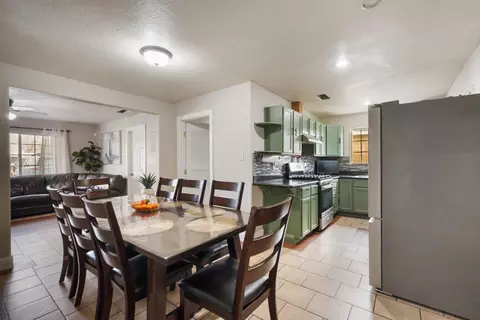 Dining - 1518 Plumas Ave, Modesto, CA 95358 photo 1 of 1