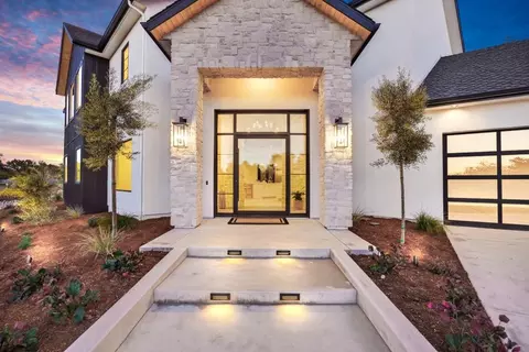 Exterior - 3225 Rustic Woods Ct, Loomis, CA 95650 photo 2 of 6