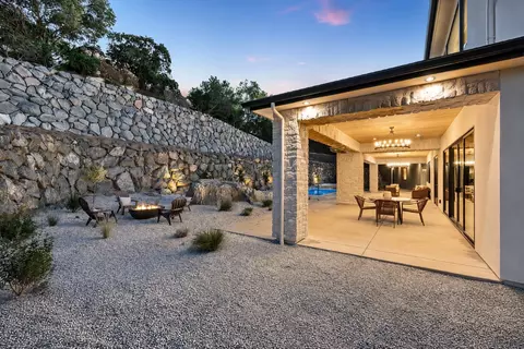 Exterior - 3225 Rustic Woods Ct, Loomis, CA 95650 photo 4 of 6