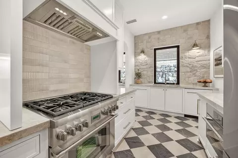 Kitchen - 3225 Rustic Woods Ct, Loomis, CA 95650 photo 8 of 10