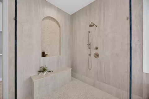 Bath - 3225 Rustic Woods Ct, Loomis, CA 95650 photo 4 of 17