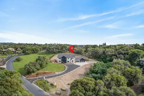 View/Area - 3225 Rustic Woods Ct, Loomis, CA 95650 photo 3 of 4