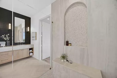Bath - 3225 Rustic Woods Ct, Loomis, CA 95650 photo 5 of 17