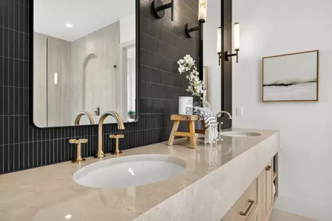 Bath - 3225 Rustic Woods Ct, Loomis, CA 95650 photo 7 of 17