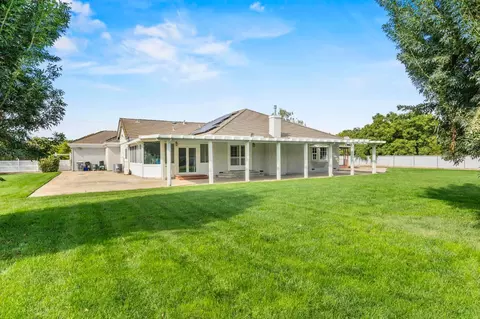 Exterior - 10963 Metteer, Live Oak, CA 95953 photo 8 of 11
