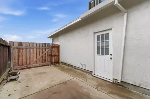 Exterior - 819 Brandywine St, Manteca, CA 95336 photo 15 of 15