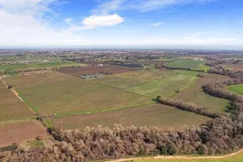 9414 Kost Rd, Galt, CA 95632