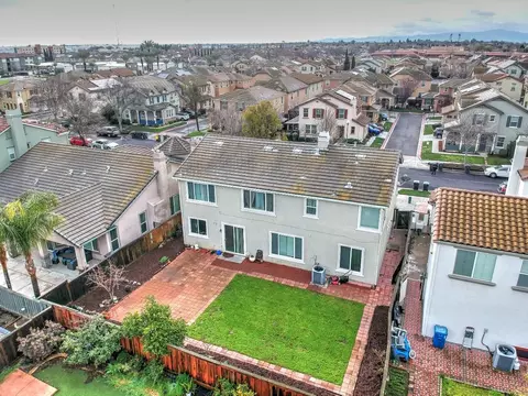 View/Area - 523 Danbury Pl, Lathrop, CA 95330 photo 5 of 5