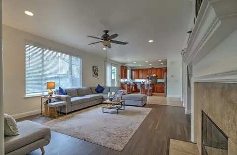Living - 523 Danbury Pl, Lathrop, CA 95330 photo 4 of 5