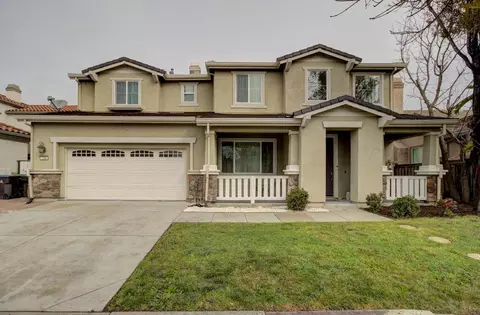 Exterior - 523 Danbury Pl, Lathrop, CA 95330 photo 2 of 10