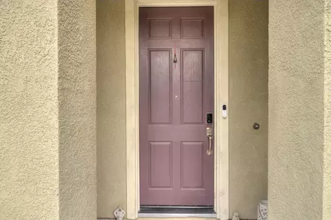Entry Way - 523 Danbury Pl, Lathrop, CA 95330 photo 1 of 6