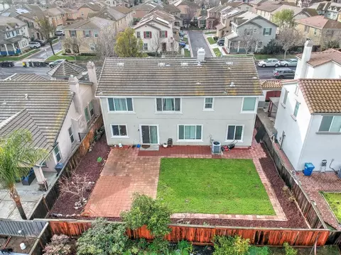 View/Area - 523 Danbury Pl, Lathrop, CA 95330 photo 2 of 5