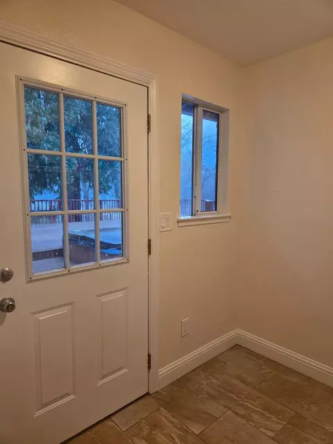 Entry Way - 4841 Holm Rd, Placerville, CA 95667 photo 1 of 2