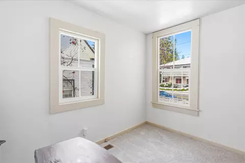Bedroom - 411 Colfax Ave, Grass Valley, CA 95945 photo 1 of 8