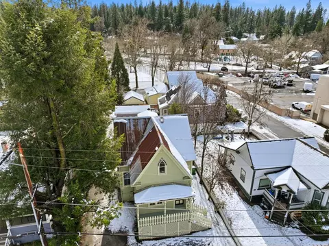 View/Area - 411 Colfax Ave, Grass Valley, CA 95945 photo 6 of 6