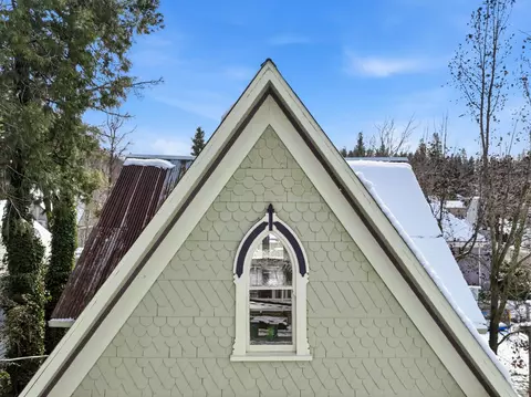 Exterior - 411 Colfax Ave, Grass Valley, CA 95945 photo 5 of 9