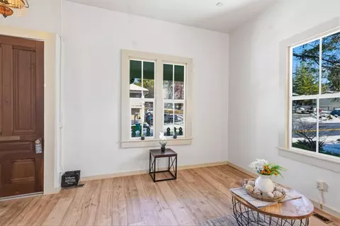Entry Way - 411 Colfax Ave, Grass Valley, CA 95945 photo 3 of 7