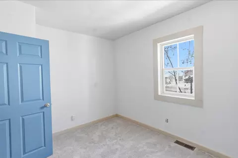 Bedroom - 411 Colfax Ave, Grass Valley, CA 95945 photo 7 of 8