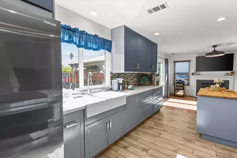 Kitchen - 710 Sunflower Dr, Lathrop, CA 95330 photo 2 of 13