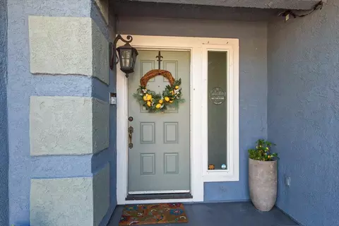 Entry Way - 710 Sunflower Dr, Lathrop, CA 95330 photo 1 of 9