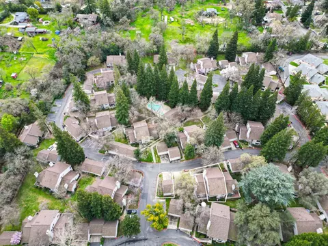 View/Area - 3900 Park Circle Ln #B, Carmichael, CA 95608 photo 1 of 3