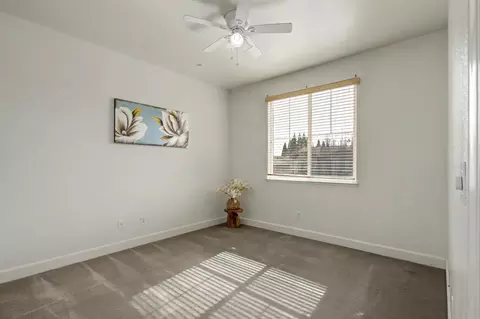 Bedroom - 1054 Ledgestone Dr, Folsom, CA 95630 photo 6 of 9
