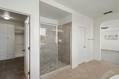 Entry Way - 1054 Ledgestone Dr, Folsom, CA 95630 photo 7 of 10
