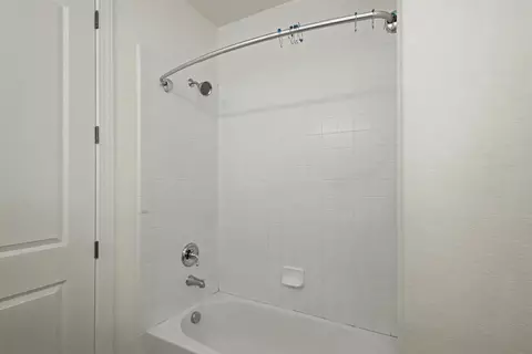 Bath - 1054 Ledgestone Dr, Folsom, CA 95630 photo 6 of 6