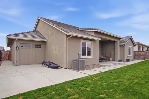 Exterior - 2787 Millstream Ln, Turlock, CA 95382 photo 5 of 5