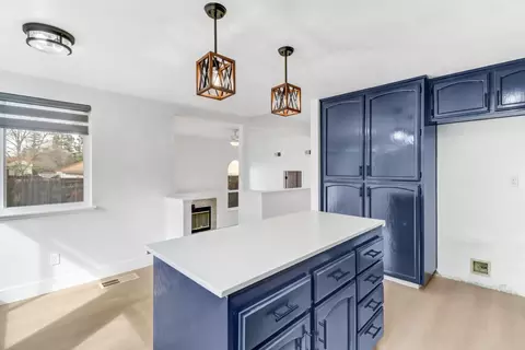 8233 Dalkeith Way, Antelope, CA 95843 photo 13