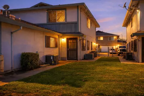 4415 Calandria St #3, Stockton, CA 95207