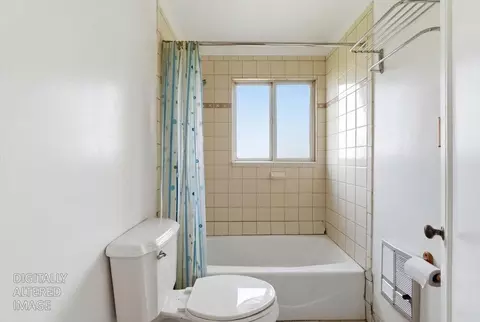 Bath - 1833 Richard Way, Ceres, CA 95307 photo 1 of 1