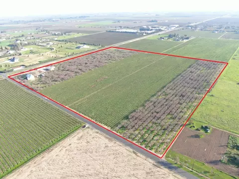 5954 E Hogan, Lodi, CA 95240 photo 1