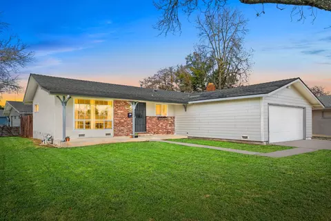 3298 Rosemont Dr, Sacramento, CA 95826
